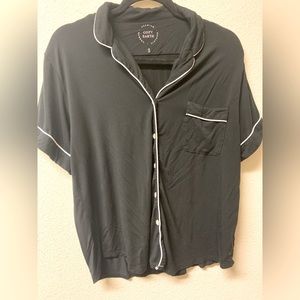 Cozy Earth Black Short Sleeve Collared Pajama Shirt Size Small